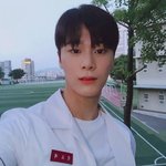 문빈 어깨 뭐야??