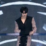 아니 <b>배진영</b>은