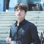 '<b>미남</b>' 수식어 부정 못 하는 男돌