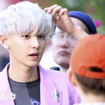 [EXO] 뒤패 사진 떴는데 <b>박찬열</b> 왜 이렇게 생김
