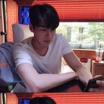 얘 낸테 관심표현하는거 맞제