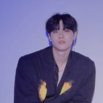 [<b>엑스</b>원] 조승연 어깨