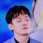 [EXO] 종대... 블루 진짜 잘받는다...