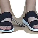 이 신발 <b>평소</b>에 신어도 괜찮을까 ..?