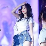 [댓글부탁해] <b>스벅</b>에서 디저트 하나만 시켜도돼?