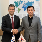 신동빈 <b>롯데</b> 회장, 이스라엘 장관 면담...스타트업 투자 방안 논의