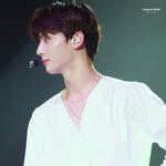 눈 호강 절로 되는 비주얼 <b>소유</b> 男돌