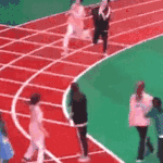 [모두드루와] 어제 아육대 논란ㄷㄷㄷㄷ.gif