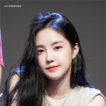 실물보면 다 까먹고 얼굴만 기억나는 여돌