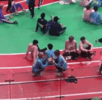 이짤 개웃기네 ㅋㅋㅋㅋ 아육대 <b>인사</b>박는 거래