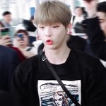 [강다니엘] 강다니엘 공항<b>부리</b>핑 (·•︠ ɞ•︡ )ノ