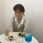 <b>이런</b> <b>옷</b>을 뭐라해???