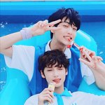 [TXT사진] + 오늘 <b>비</b>가 왜오는지 아니?