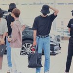 [댓글부탁해] 오늘자 <b>벙거지</b> 아이돌즈