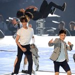 [EXO] 뭐 서치하다가 본 사진인데 혼란하다 혼란해