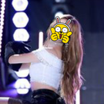 이 <b>머리색</b> 뭔지 아시는분!!