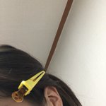 너네학교에 이런삔 <b>차</b>는 애들 <b>몇</b>명ㅇ나 있냐