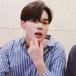 와 <b>빅톤</b> 센터 병찬이 아니래;