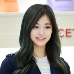 너흰 다시 태어나면 <b>쯔위</b> vs 유나