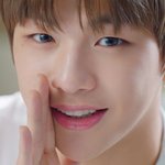 [강다니엘] 같은 <b>포즈</b> 다른 느낌