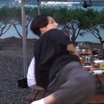 [방탄소년단] 꾸기 <b>양말</b> 봤어? 귀염뽀짝 ㅠㅠㅠ