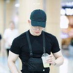 몬엑 원호 공항패션ㄷㄷ