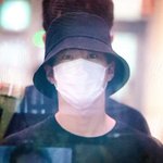 [EXO] 준면이도 벙거벙거 쓰고 출국했네