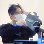 [EXO] 준면이 ㅁr늴라 도착했는데