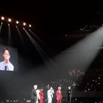 [EXO] 콘멘트때 종대 라이츠아웃 짧게 불렀네