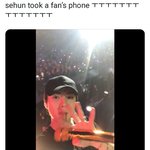 [EXO] 세훈이가 <b>팬</b><b>분</b> 폰 봐준 거 봤냐ㅠㅠㅠㅠ