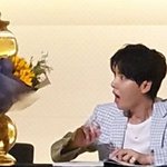[댓글부탁해] 팬싸에서 17년산 인삼주 받은 <b>위너</b> 김진우