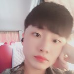 [댓글부탁해] <b>이종석</b> 닮았지않음?