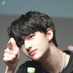 스트레이키즈 현진이 빨려면