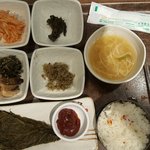 [댓글부탁해] 추가)<b>푸드코트</b> 이게 얼마짜리 식사같나요