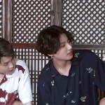 [방탄소년단] 얘 발꼬락 만지작 거리는거 왜케 <b>기엽</b>냐