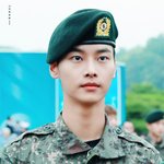 문득 넘나 보고파지는 남돌