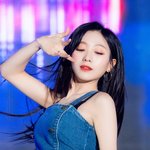 [모두드루와] 또 몸매 레전드 찍은 수정이