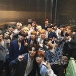 [모두드루와] 엑스원 <b>업텐션</b> 단체사진 찍음