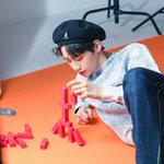 [<b>이진혁</b>] (짤펌) 웨.이.크.메.이.크 화보 고화질 2