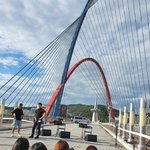 [EXO] <b>다리</b> <b>위</b>에서 하는거라 폭이 좁아서 줄 긴가봄