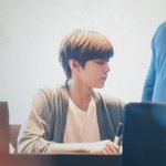 [<b>프듀X</b>] 김우석 가디건 ㅁㅊ ㅠ ㅠ
