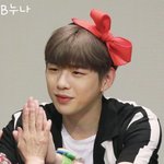 렙틸리언과 계약맺는 순간을 <b>포착</b>!