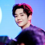 <b>시선</b> 끝에 머물러지는 男돌
