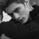 [조언부탁해] <b>복도</b>, 급식실에서 계속 꼽주는애 어떻게 해?