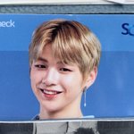 [드루와] 한참 강다니엘 <b>팔때</b> ㅋㅋㅋㅋㅋ