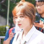 그냥 스쳐지나갈 수 없는 <b>여</b><b>돌</b>