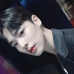 <b>아웅</b> 존잘