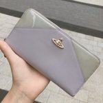[댓글부탁해] 내 지갑도 예쁘지? (*´꒳`*)