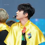 <b>현실감</b> 하나도 없는 잘생긴 男돌