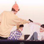 [<b>엑스</b>원] 얘들 ㅈㄴ 귀엽네 ㅋㅋ